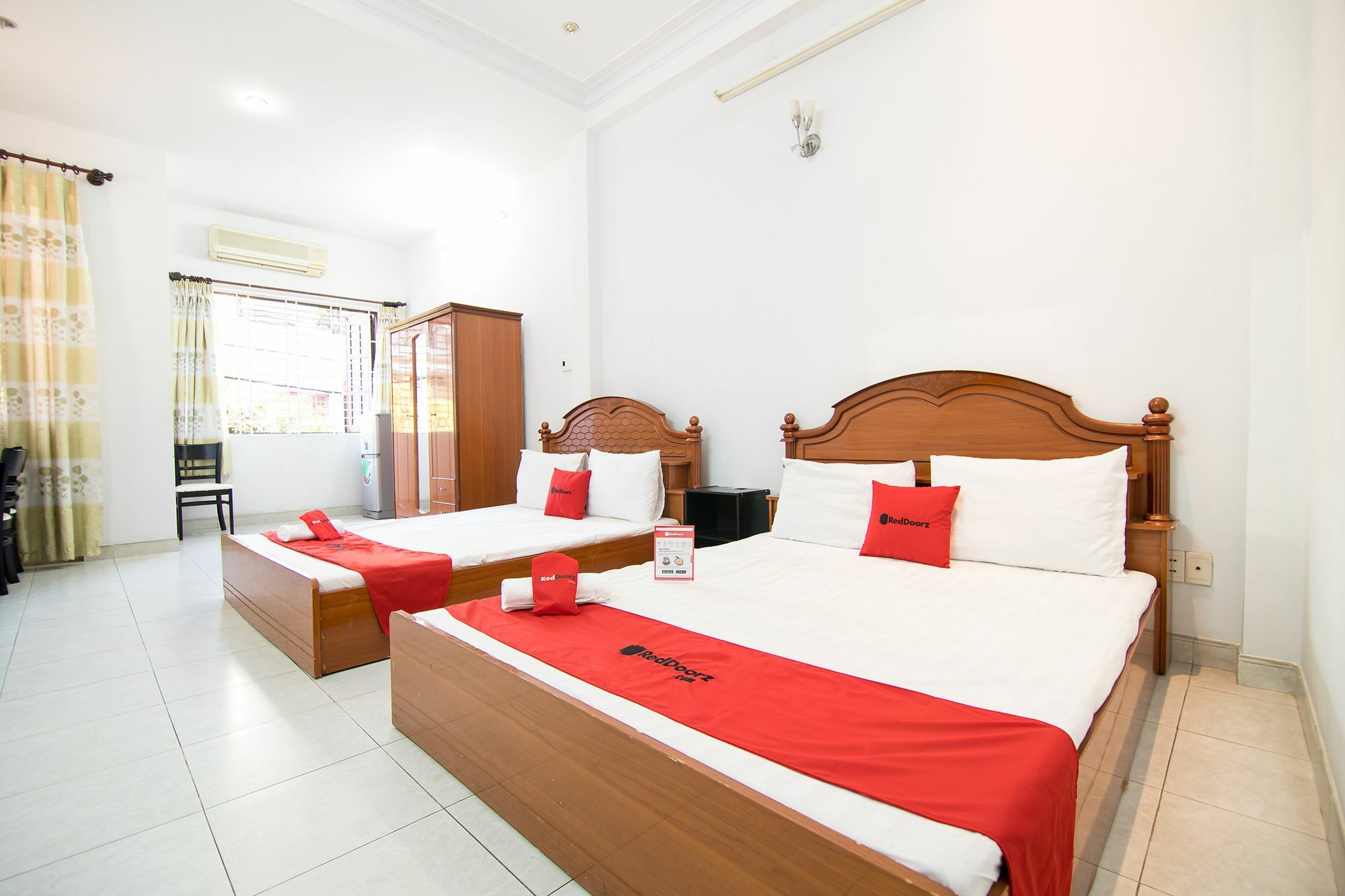 Reddoorz Near Pico Plaza Cong Hoa Cidade de Ho Chi Minh Exterior foto